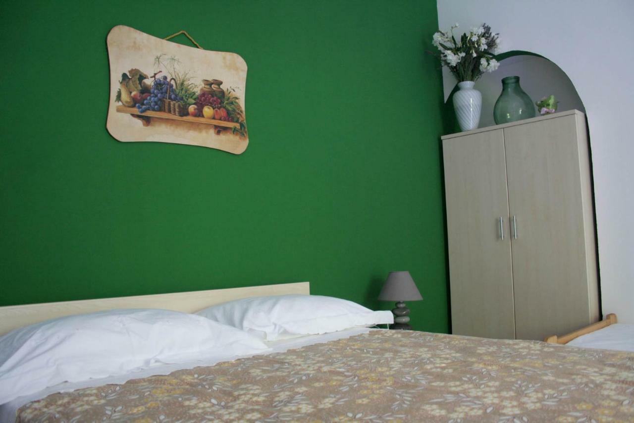 Agriturismo Parco Dai Nonni 이스키텔라 외부 사진